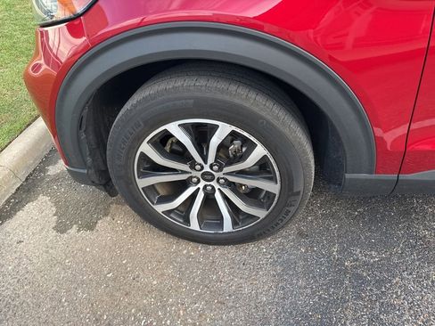 Used 2022 Ford Explorer ST-Line RWD image 21