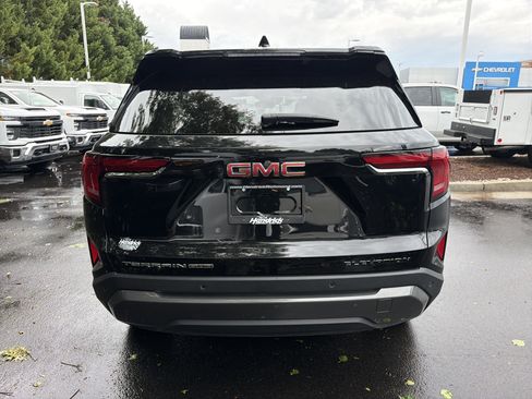 Used 2026 GMC Terrain Elevation AWD/4WD image 9