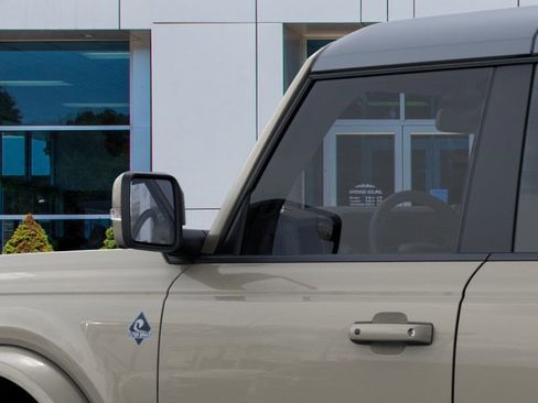 New 2025 Ford Bronco Outer Banks image 22