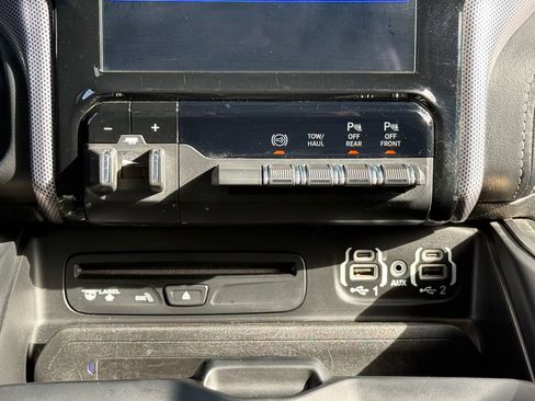 Used 2019 RAM 2500 Limited image 31