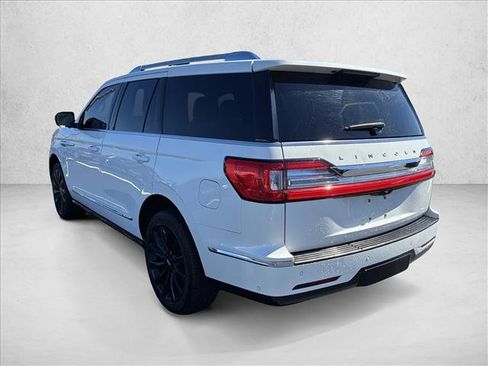 Used 2020 Lincoln Navigator Reserve AWD/4WD image 7