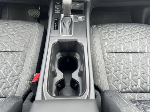 New 2026 Nissan Kicks SV FWD image 12