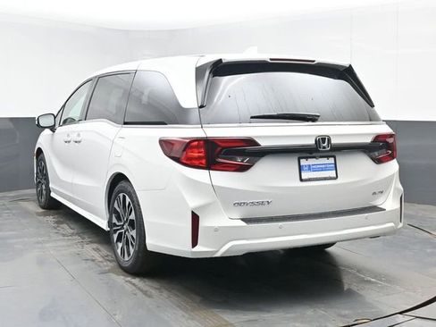 New 2026 Honda Odyssey Elite image 7