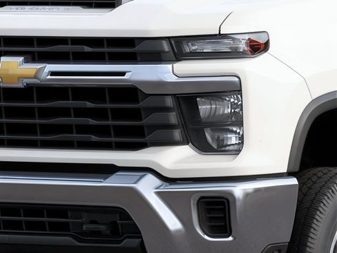 New 2026 Chevrolet Silverado 2500 LT w/ Convenience Package AWD/4WD image 5