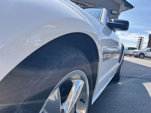 Used 2007 Ford Mustang GT Premium RWD image 11