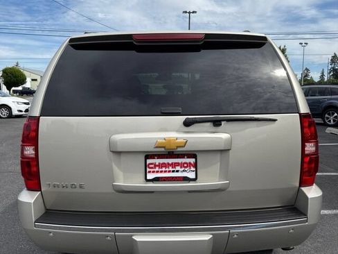 Used 2013 Chevrolet Tahoe LTZ AWD/4WD image 7