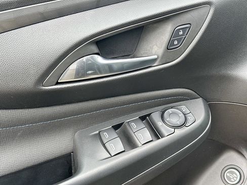 Certified 2025 Buick Envista Sport Touring w/ Experience Buick Package image 15