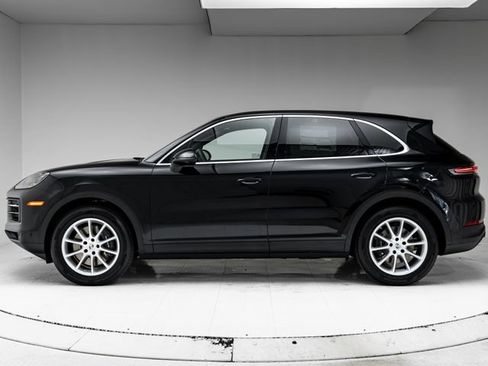 New 2026 Porsche Cayenne AWD/4WD image 2