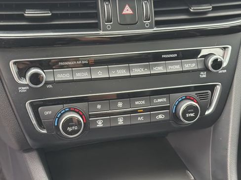 Used 2019 Kia Optima S w/ S Panoramic Sunroof Package FWD image 30