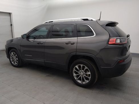 Used 2020 Jeep Cherokee Latitude Plus image 3