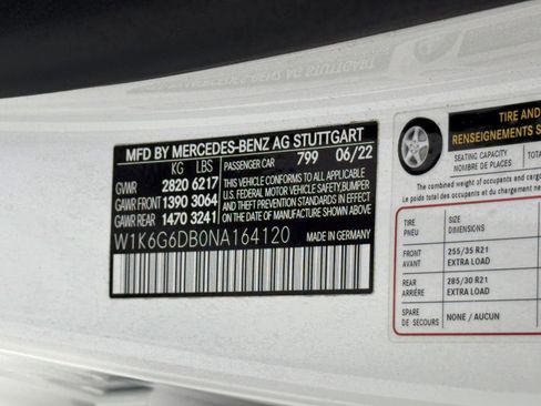 Used 2022 Mercedes-Benz S 500 4MATIC w/ AMG Line Package image 60