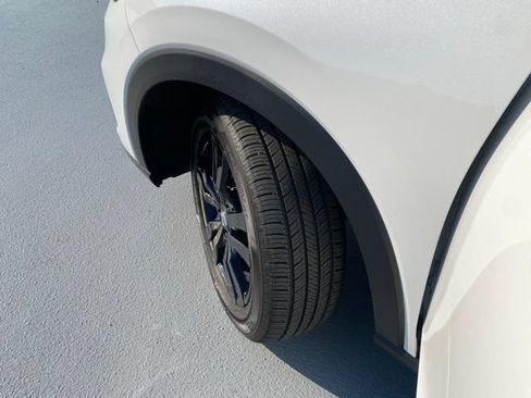 Certified 2026 Honda HR-V Sport image 27