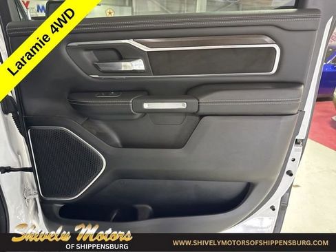 Used 2022 RAM 1500 Laramie AWD/4WD image 36