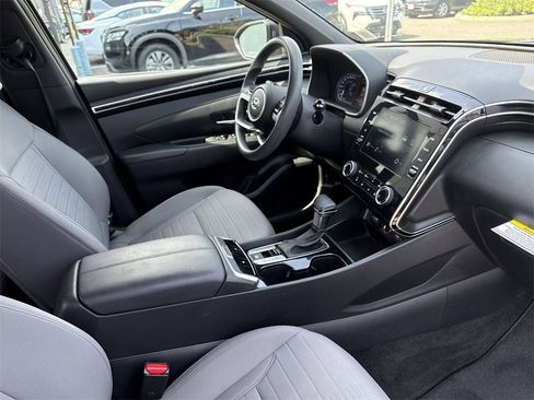 Used 2022 Hyundai Santa Cruz SEL w/ Cargo Package image 26