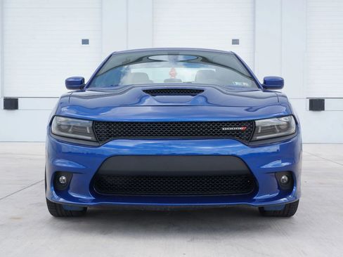 Used 2022 Dodge Charger GT image 3