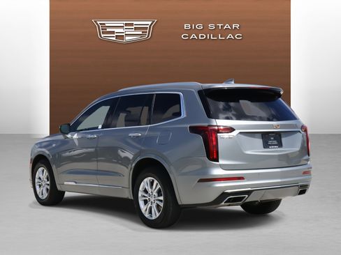 Used 2023 Cadillac XT6 Luxury image 3