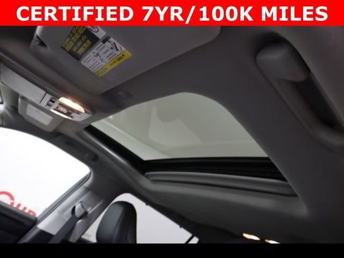 Used 2022 Toyota Highlander XLE image 27