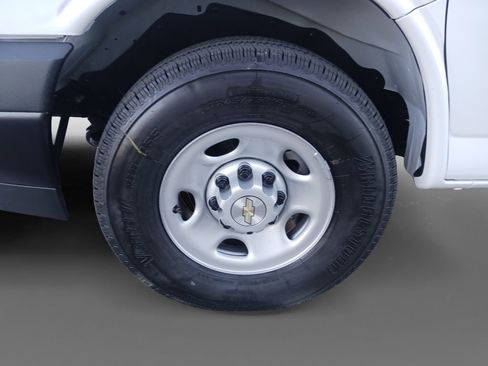 New 2025 Chevrolet Express 3500 Extended w/ Driver Convenience Package image 15