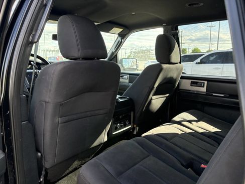 Used 2017 Ford Expedition EL XLT AWD/4WD image 20