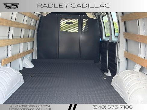 Used 2024 GMC Savana 2500 w/ Driver Convenience Package RWD image 8