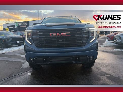 New 2026 GMC Sierra 1500 Elevation w/ Elevation Premium Package image 13