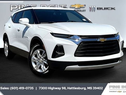 Used 2022 Chevrolet Blazer LT image 1