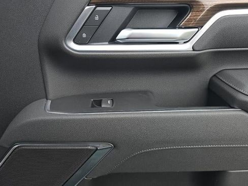 New 2026 Chevrolet Silverado 2500 LT w/ Trail Boss Package image 18