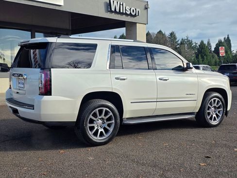 Used 2015 GMC Yukon Denali w/ Touring Package image 35