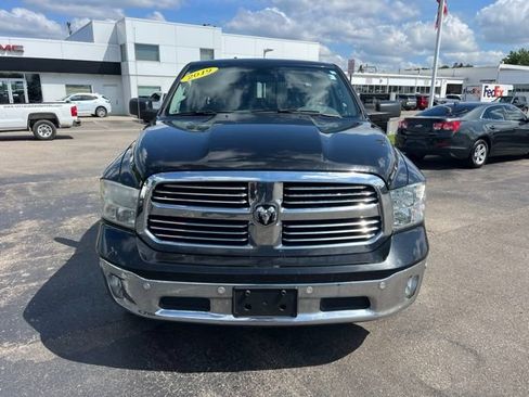 Used 2019 RAM 1500 Big Horn AWD/4WD image 2