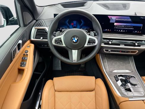 Certified 2026 BMW X5 xDrive40i w/ M Sport Package image 10