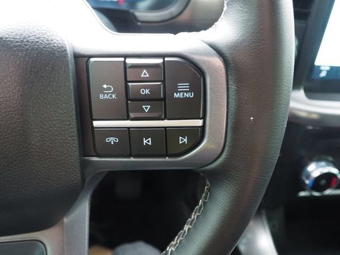 Used 2025 Ford F150 Lariat AWD/4WD image 28