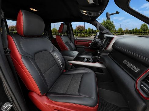 Used 2019 RAM 1500 Rebel AWD/4WD image 13