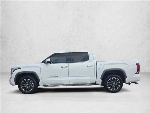 Used 2022 Toyota Tundra Limited image 9