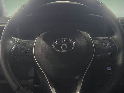 Certified 2024 Toyota Corolla SE image 25