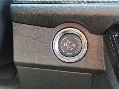 Used 2026 Chevrolet Traverse High Country AWD/4WD image 29