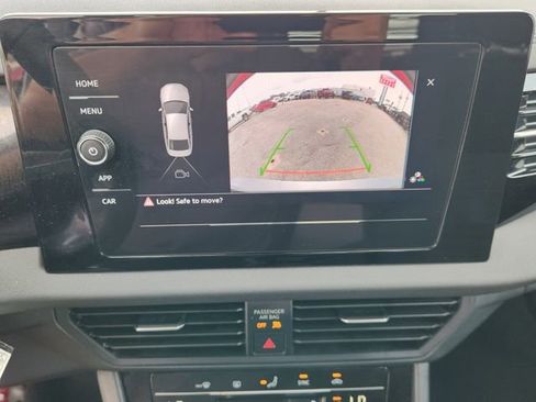 Used 2025 Volkswagen Jetta S image 17