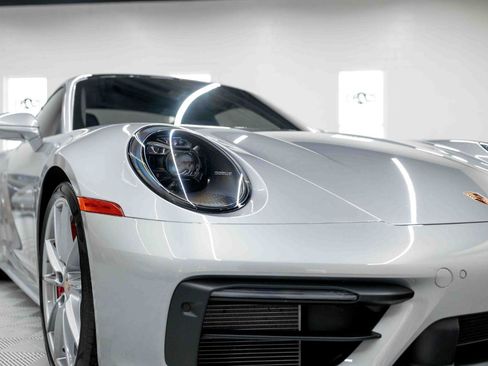 Used 2024 Porsche 911 Carrera GTS RWD image 14
