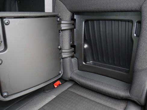 Used 2025 GMC Sierra 1500 Elevation image 22