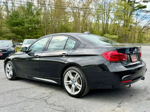 Used 2017 BMW 340i xDrive Sedan AWD/4WD image 6
