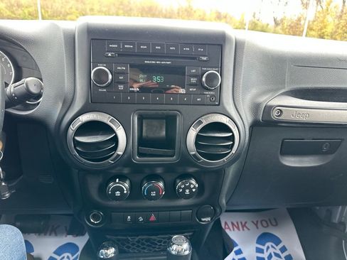 Used 2017 Jeep Wrangler Sport w/ Quick Order Package 24S image 13