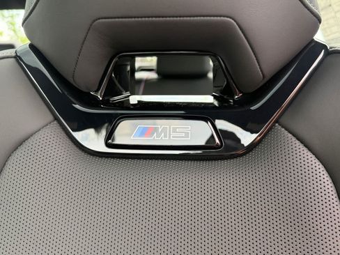 New 2027 BMW M5 w/ Executive Package AWD/4WD image 34