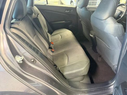 Used 2021 Toyota Prius Prime LE FWD image 12