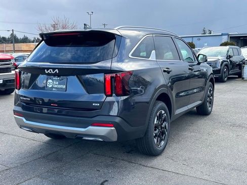 New 2026 Kia Sorento S image 5