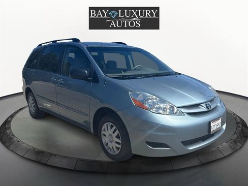 Used 2007 Toyota Sienna CE image 26
