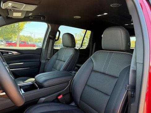 New 2026 Chevrolet Traverse High Country w/ LPO, Floor Liner Package FWD image 14
