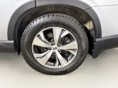 Used 2023 Subaru Ascent Premium w/ Convenience Package AWD/4WD image 29
