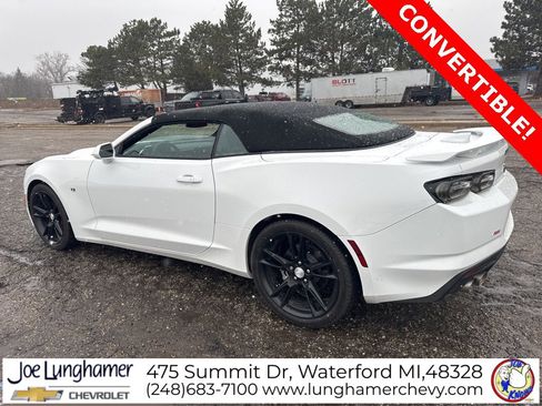 Used 2024 Chevrolet Camaro LT w/ RS Package image 6