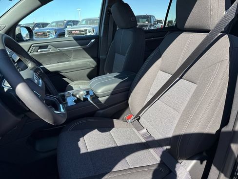 New 2026 GMC Acadia Elevation AWD/4WD image 18