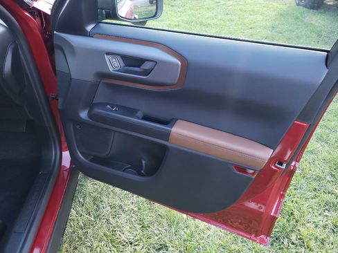 New 2025 Ford Bronco Sport Outer Banks w/ Outer Banks Tech Package+ image 17