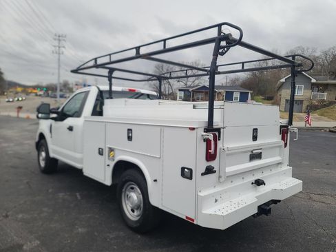 Used 2018 Ford F350 XL w/ Power Equipment Group image 6